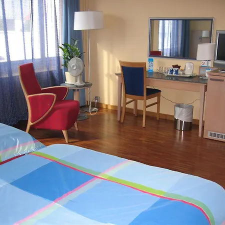 Scandic Hotell 4*